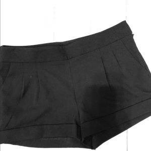✨Classy Black Shorts✨